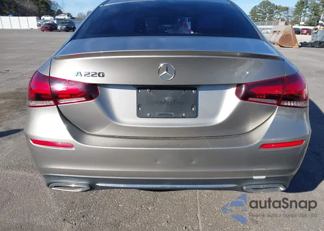 2020 Mercedes-Benz A 220 from USA, damaged, VIN WDD3G4EBXLW038045